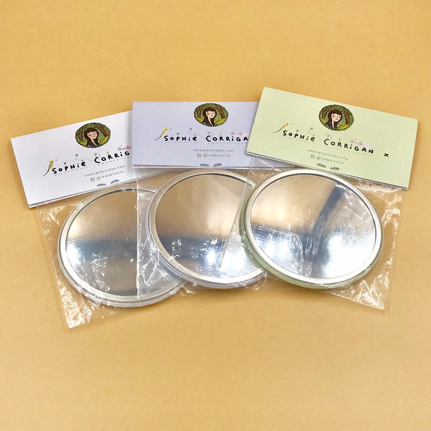 Super Coo Pocket Mirror